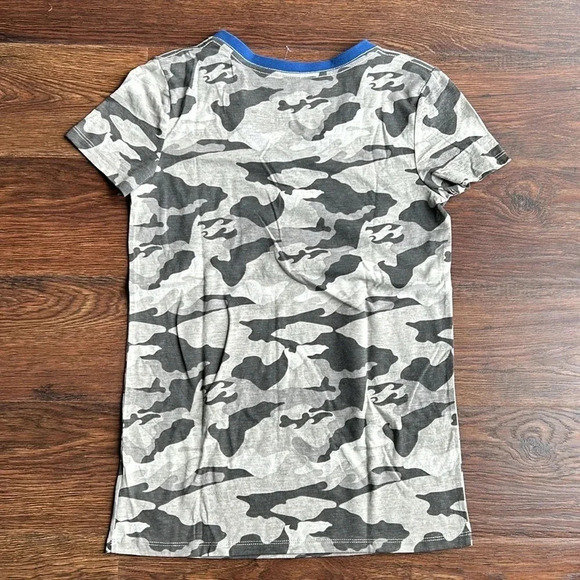 Chicago Cubs Camo T-shirt | Chicago Cubs | Cubs Baseball | Camo | MLB | Baseball - Picture 4 of 8